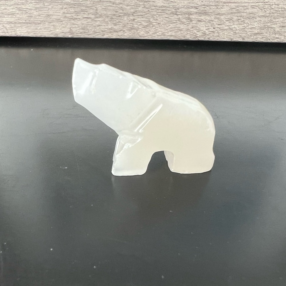 FREE w/ Purchase! Vintage Hand Carved Stone Tiny White Bear Figure - Picture 2 of 7